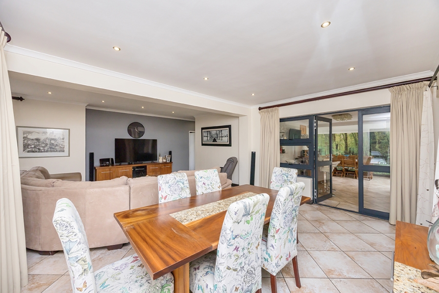 5 Bedroom Property for Sale in Big Bay Western Cape